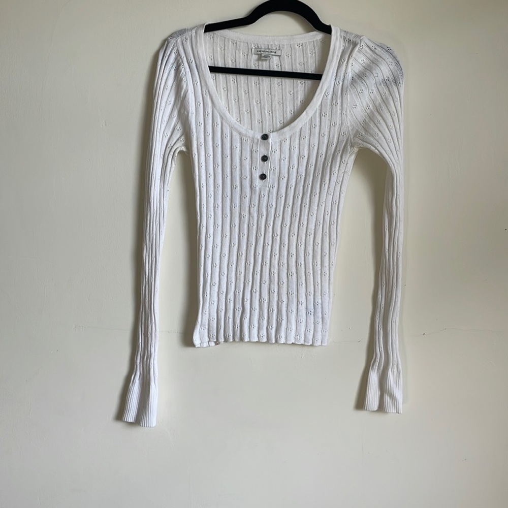 American eagle White Knit Long sleeve size S